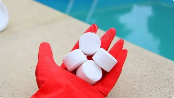 How Many Chlorine Tablets for Your Pool? A Step-by-Step Guide to Proper Dosage and Maintenance