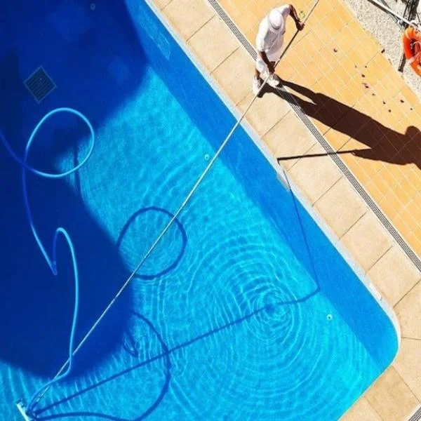 Essential Pool Maintenance Tips for a Clear Swimming Pool