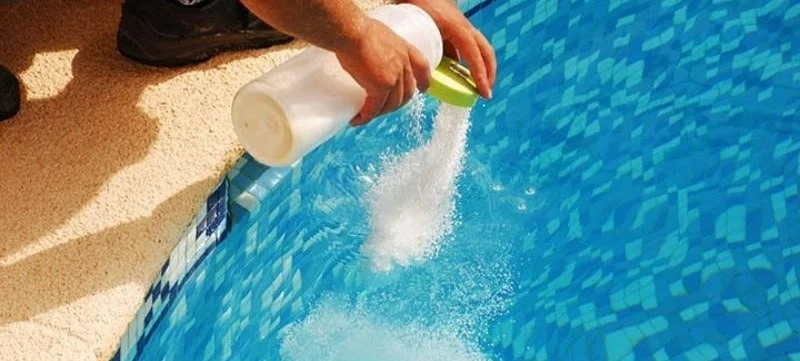 Chlorine in Pool Care