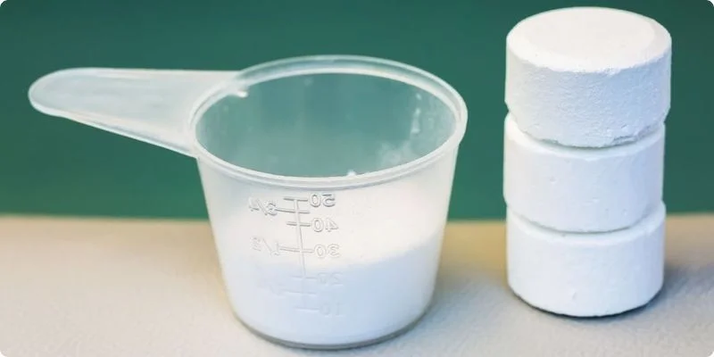 Comparing chlorine granules vs chlorine tablets