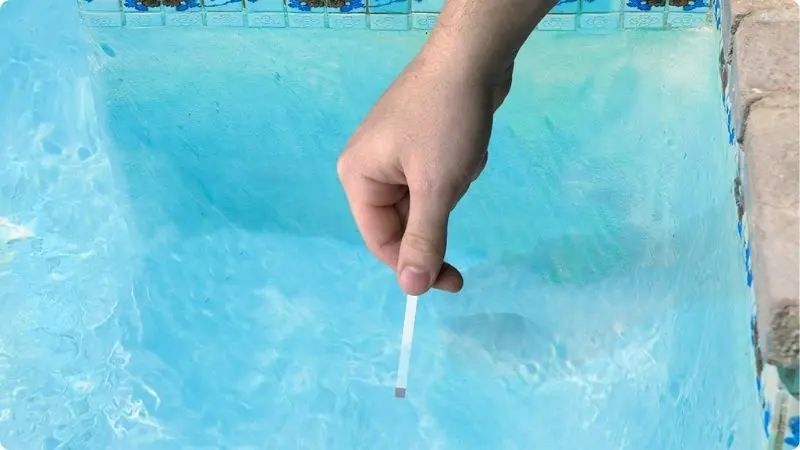 alkalinity-in-pool-3